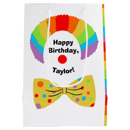 ピエロ付きレインボーウィッグパーソナライズされた誕生日 ミディアムペーパーバッグ (裏面)