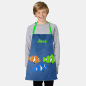 ピエロ魚の海名テンプレート エプロン (着用した状態)