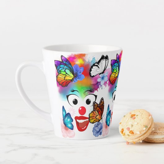 ピエロ、蝶とパステルカラー カフェラテマグ (インサイチュ)