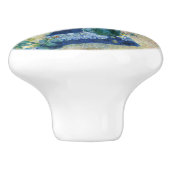 ピエール・アウグストルノアール – 散水缶のある少女 セラミックノブ (側面)