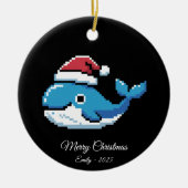 ピクセルアートの青いクジラのサンタ帽子 セラミックオーナメント (正面)