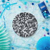 ピクセル化されたビデオゲームの黒と灰色の誕生日パーティー ペーパープレート (パーティー)