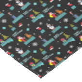 ピクセル化メリークリスマスパターン – レトロデザイン テーブルクロス (アングル)