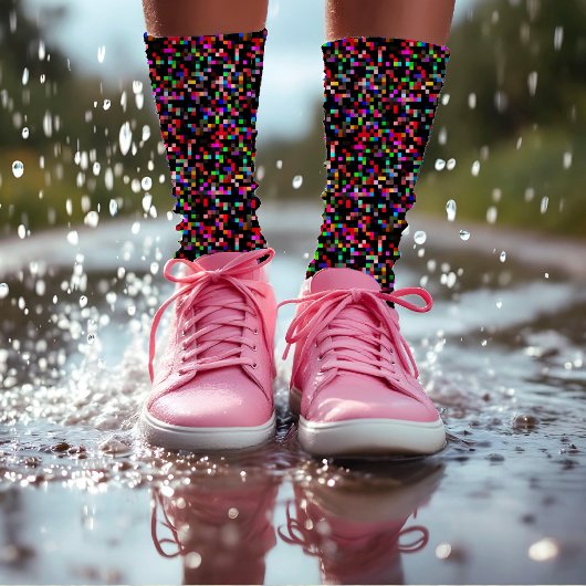 ピクセル市松模様にパターンの抽象芸術オタク系のカラフル ソックス