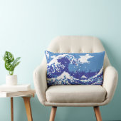 ピクセル津波の青8ビットピクセル芸術 ランバークッション (椅子)