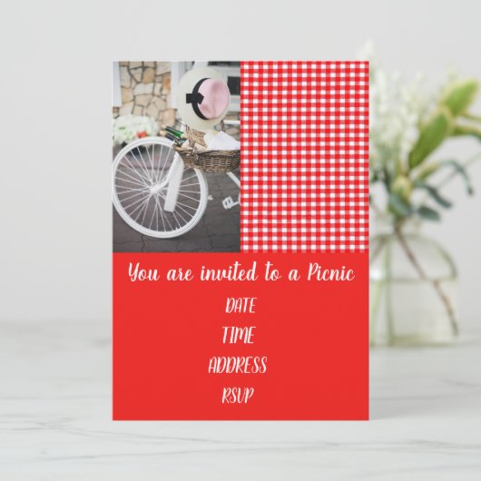 ピクニック昼食のかわいいフランス人のスタイルのギンガムのパーティー 招待状 (スタンド正面)