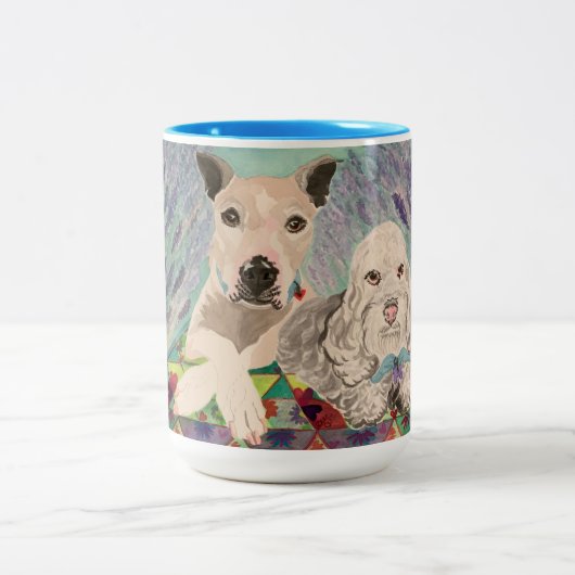 ピクニック用の犬 ツートーンマグカップ (中央)
