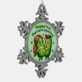 ピクルカップルのピクルス漬けTink スノーフレークピューターオーナメント (左)