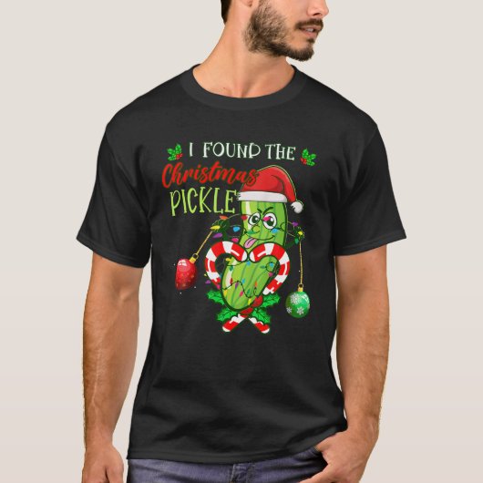 ピクルクリスマスピクルスおもしろいクリスマスCaを見つけた Tシャツ (正面)