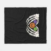 ピクルハロウィンおもしろいスケルトン手ハートカボチャ フリースブランケット (正面(横))