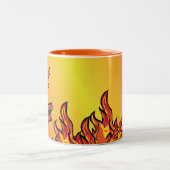 ピクルボールに熱を加える ツートーンマグカップ (中央)