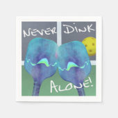 ピクルボールのユーモアは決して単独でカクテルナプキン スタンダードカクテルナプキン (正面)