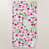 ピクルボールの日ドインキングコスモカクテルピンクグリーン ビーチタオル (正面)