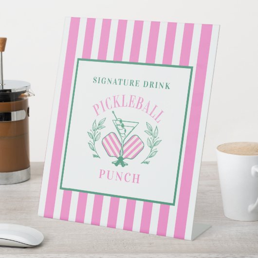 ピクルボールカクテルクラブ |シグネチャードリンク 台座サイン (インサイチュ)