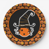 ピクルボールキッチンウィッチかわいいピクルボールハロウィーン ペーパープレート (正面)