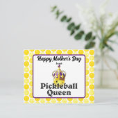 ピクルボールクイーン、イエローボールパープル、金ゴールドクラウン ポストカード (スタンド正面)