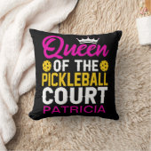ピクルボールコートパーソナライズされた名の女王 クッション (ブランケット)
