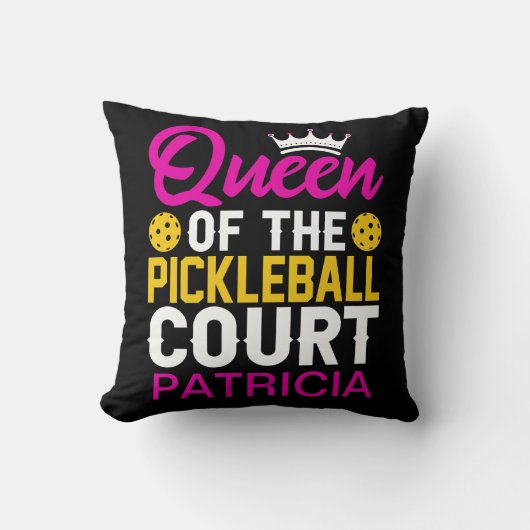 ピクルボールコートパーソナライズされた名の女王 クッション (正面)