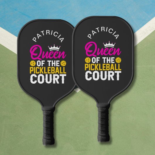 ピクルボールコートモノグラム名のクイーン ピックルボールラケット