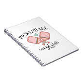 ピクルボールソーシャルクラブEST 1965メンズウィメンズ ノートブック (右側)