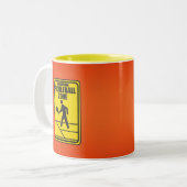 ピクルボールゾーンpickleball mug ツートーンマグカップ (正面左)