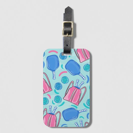 ピクルボールパドルとボールブルー名門私立校風の ラゲッジタグ (正面縦)