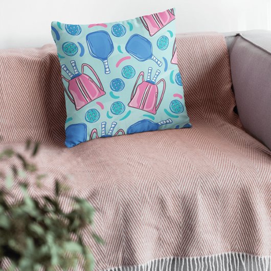 ピクルボールパドルとボールブルー クッション