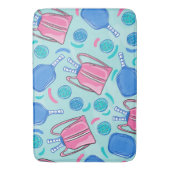 ピクルボールパドルとボールブルー バスマット (正面縦)