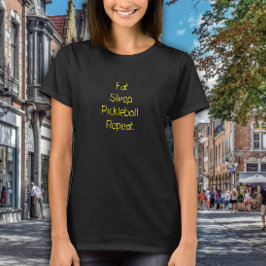 ピクルボール愛好家の夢：彼女の黄色のためのギフト Tシャツ