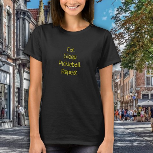 ピクルボール愛好家の夢:彼女の黄色のためのギフト Tシャツ