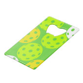 ピクルボール誕生日パーティーかわいいグリーンスポーツ クレジットカード栓抜き (正面アングル)