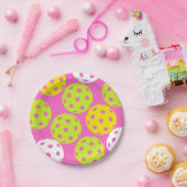 ピクルボール誕生日パーティーかわいいピンクスポーツ ペーパープレート (パーティー)