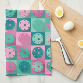 ピクルボール（ミートグリーンとピンク） キッチンタオル (四つ折り)