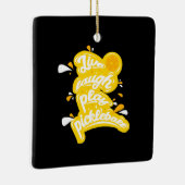 ピクルボール – ライブ笑いピク遊ルボール セラミックオーナメント (右)