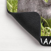 ピグミーのヤギの子供。 MAAAAAMAAAAA! マウスパッド (コーナー)