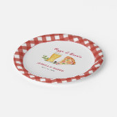 ピザとビールカップルカジュアルのシャワー ペーパープレート (アングル)