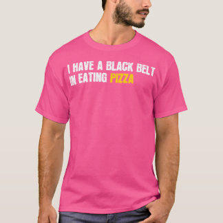 ピザのピザに黒食べい帯を持っている Tシャツ