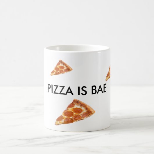 ピザはBae-のPepperoniピザBaeのマグです コーヒーマグカップ (中央)