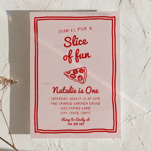 ピザファーストハンドドロースライスおもしろいフォト誕生日 招待状