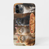 「ピザポーティー猫4匹が穴を掘ってる！」 Case-Mate iPhoneケース (裏)