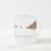 ピザ切れ-イタリアンな食事のおもしろいなビールのジョッキ フロストグラスマグカップ (正面右)