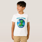 ピザ好きの宇宙人が月でお食事 | 楽しい宇宙デザイン Tシャツ (正面フル)