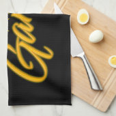 ピス改造リップレトロネオンバイクもしくは自転車に乗る人カスタムガレージ キッチンタオル (四つ折り)