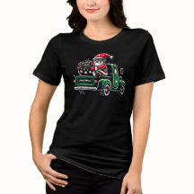 ピックアップトラックのサンタグノーム クリスマスTシャツ