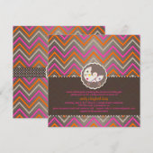 ピックスデザインのシェブロン/ピンクオレンジ/ベビーシャワー/DIY 招待状 (正面/裏面)