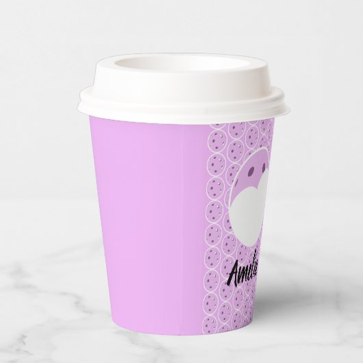 ピックボールがリングや輪の前に最後のスイング結婚を 紙コップ (右)