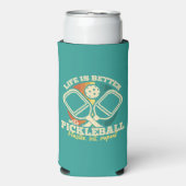 ピックボールで人生が良いレトログラフィックスタイル スリム缶クーラー (Seltzer正面)