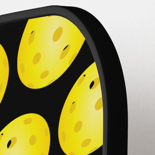 ピックボールイエローブラックモノグラパーソナライズされたム ピックルボールラケット (左詳細)