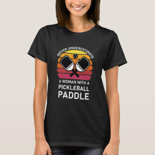 ピックボールパドル付き女性 Tシャツ