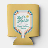 ピックボールパーティーレッツピックルレトロレインボーストライプ 缶クーラー (裏面)